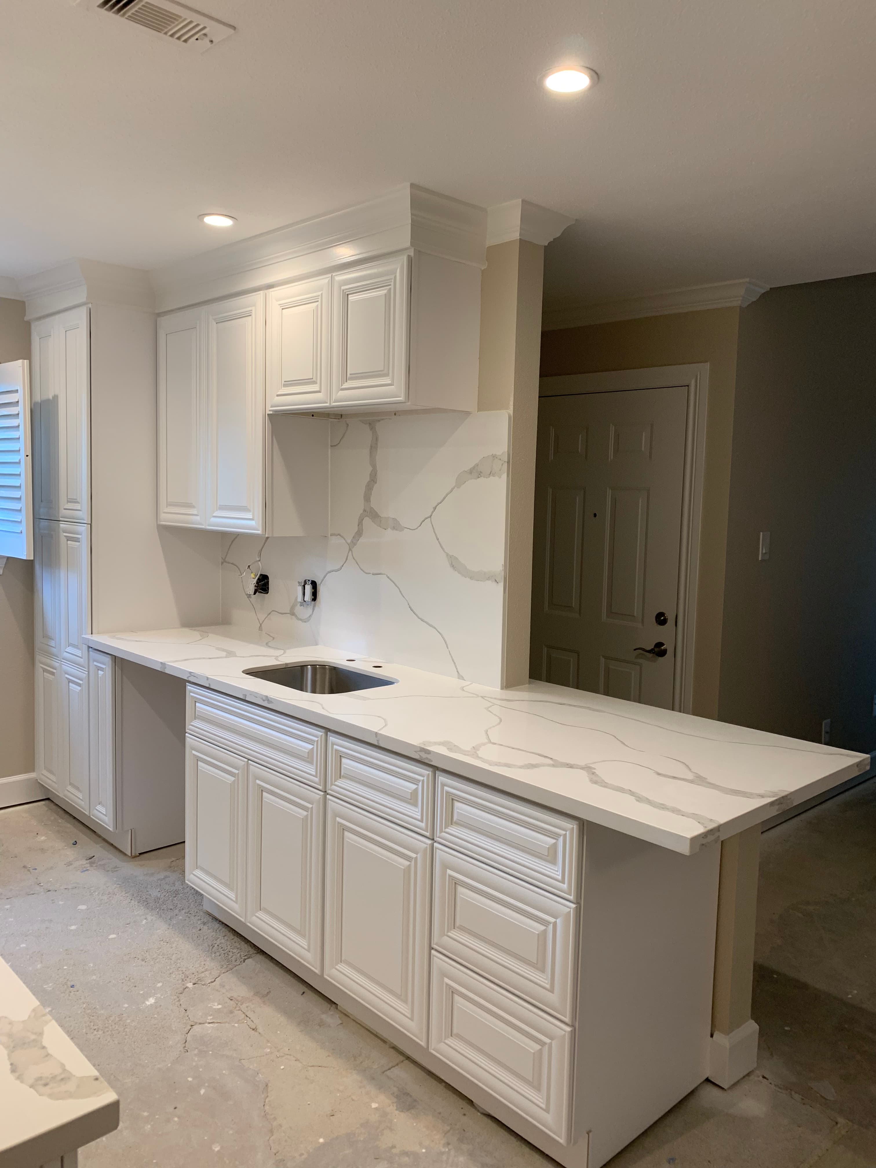Kitchen cabinet installation by Jim Cabinets and More LLC, Houston, Texas (nationwide service)